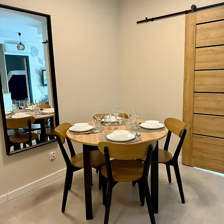 Ogrodowa70 Apartment
